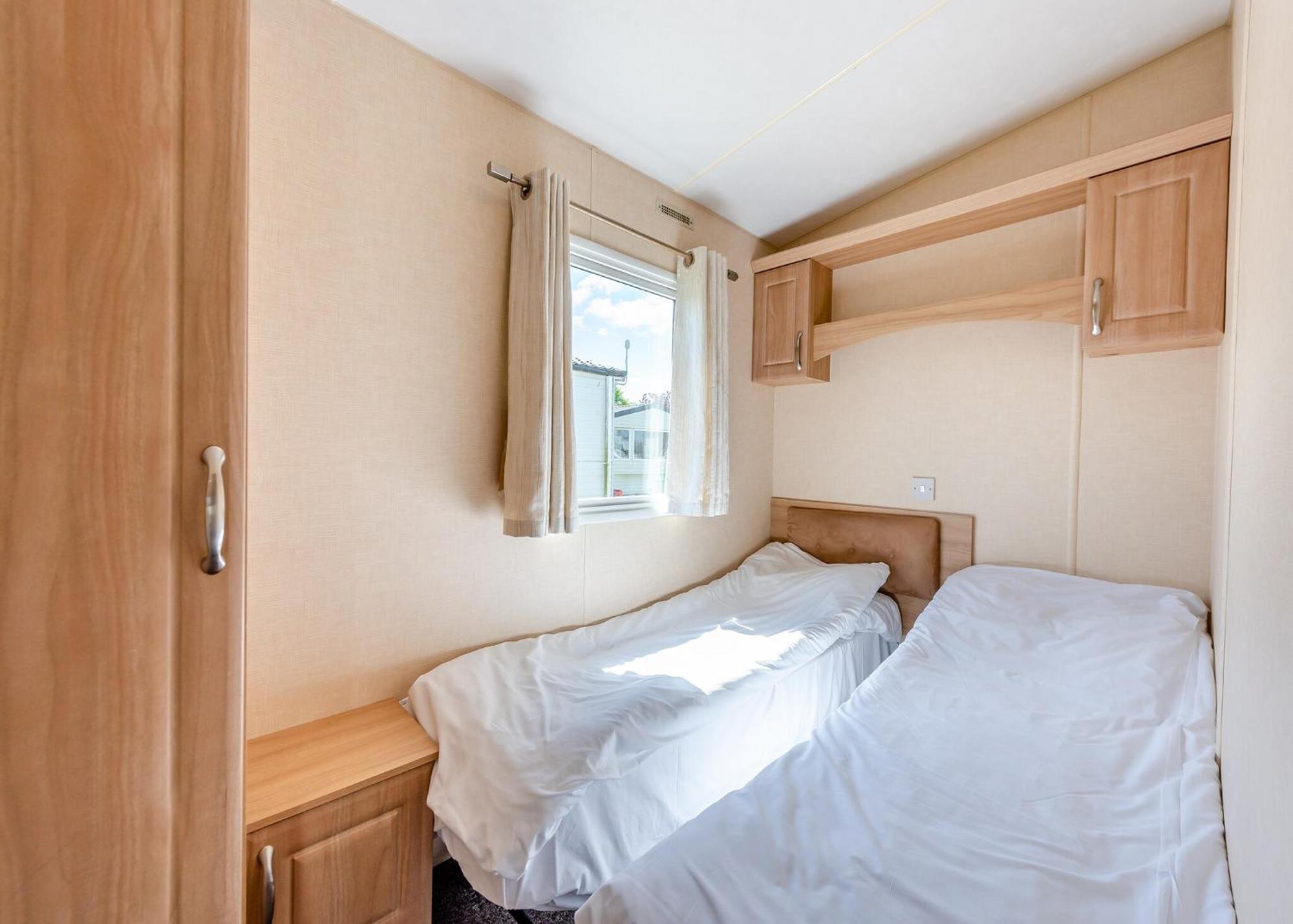 Holiday park Riverside Caravan *